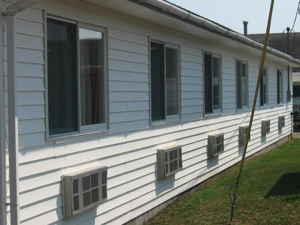 Chapel Hill Motel Brevort 외부 사진