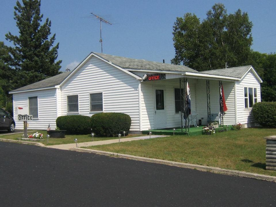 Chapel Hill Motel Brevort 외부 사진