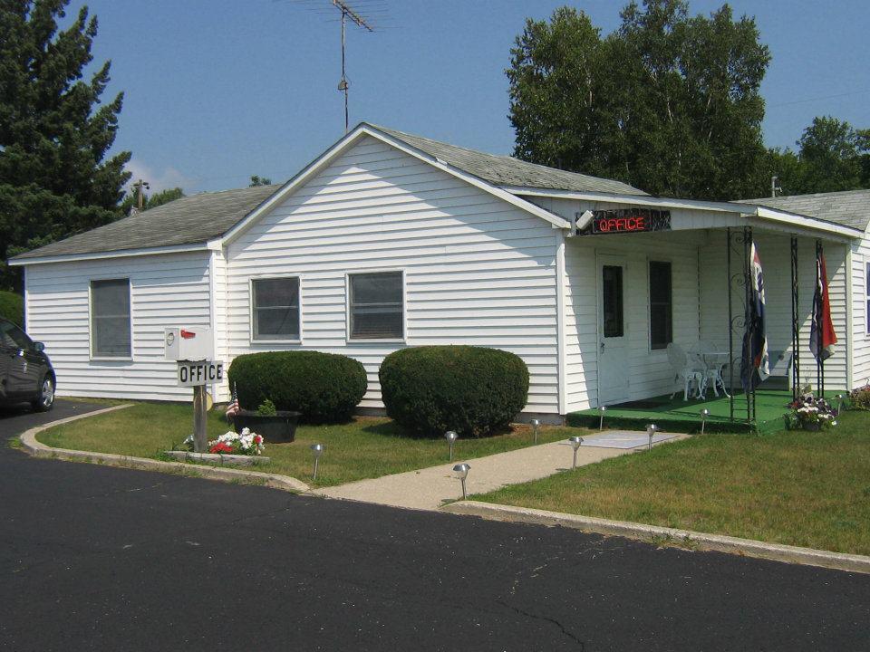 Chapel Hill Motel Brevort 외부 사진
