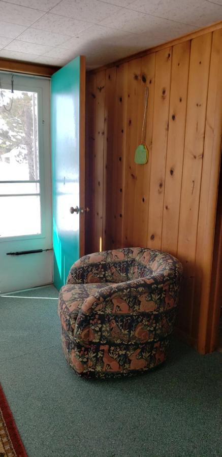 Chapel Hill Motel Brevort 외부 사진